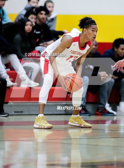 Thumbnail 2 in Brentwood School vs Taft photogallery.