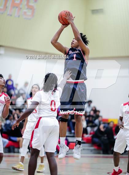 Thumbnail 1 in Brentwood School vs Taft photogallery.