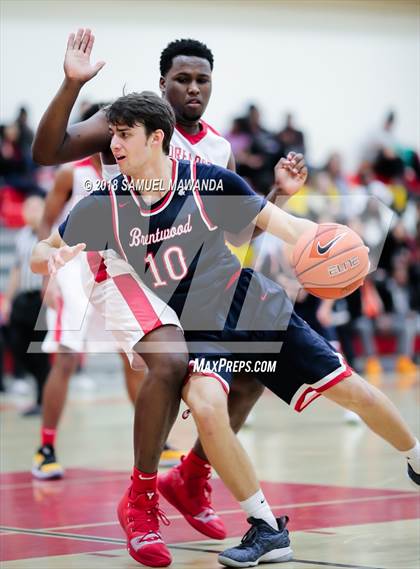 Thumbnail 1 in Brentwood School vs Taft photogallery.
