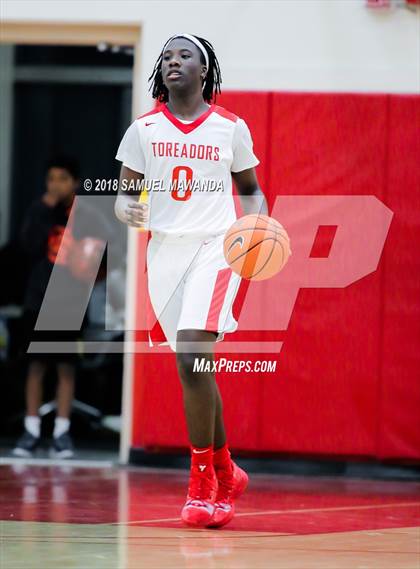 Thumbnail 3 in Brentwood School vs Taft photogallery.