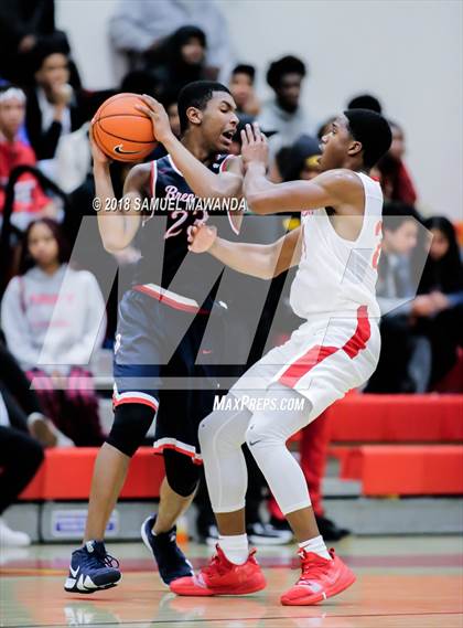 Thumbnail 2 in Brentwood School vs Taft photogallery.