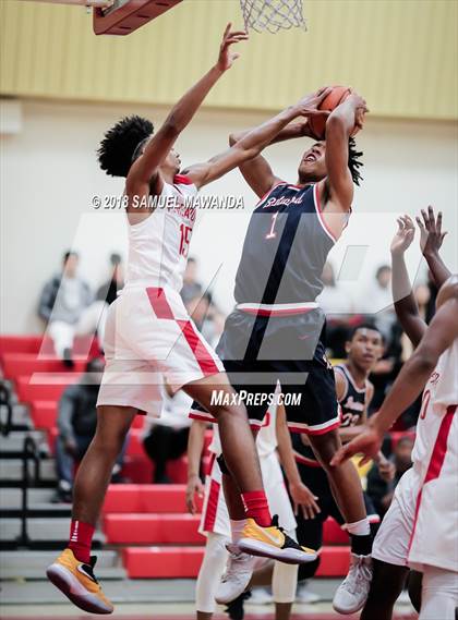 Thumbnail 3 in Brentwood School vs Taft photogallery.