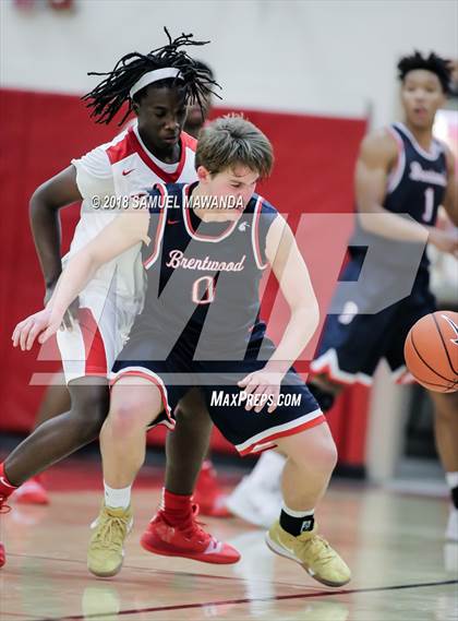 Thumbnail 1 in Brentwood School vs Taft photogallery.