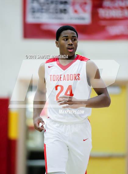 Thumbnail 1 in Brentwood School vs Taft photogallery.