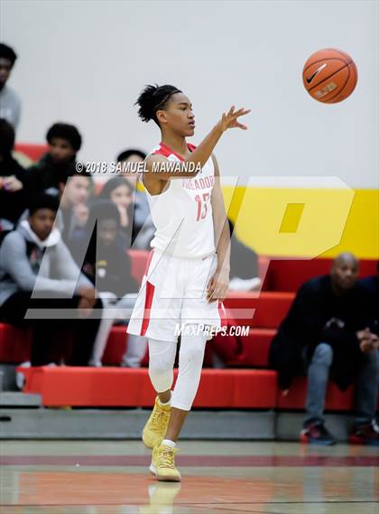 Thumbnail 1 in Brentwood School vs Taft photogallery.