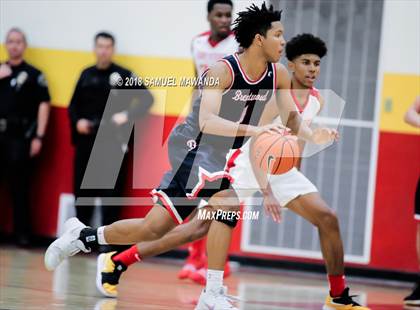 Thumbnail 1 in Brentwood School vs Taft photogallery.