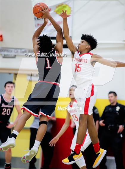 Thumbnail 2 in Brentwood School vs Taft photogallery.