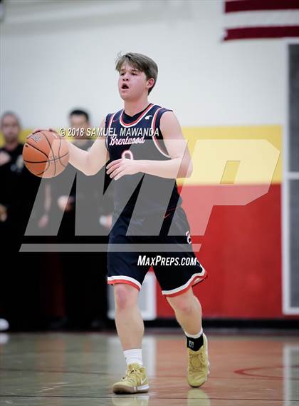 Thumbnail 3 in Brentwood School vs Taft photogallery.