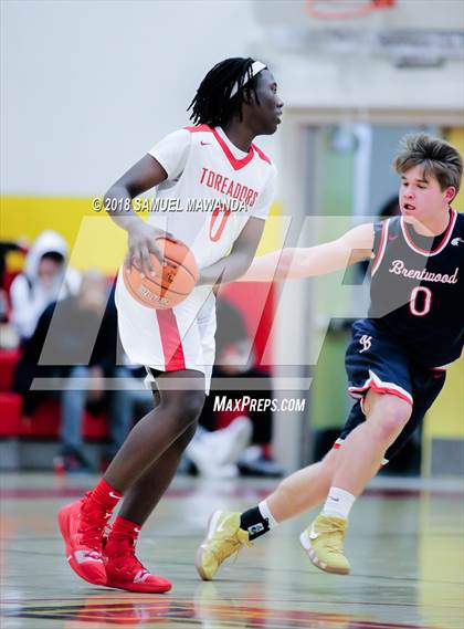 Thumbnail 3 in Brentwood School vs Taft photogallery.