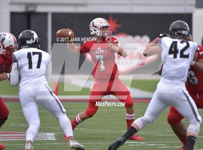 Thumbnail 2 in Alta vs. Liberty (Polynesian Football Classic) photogallery.