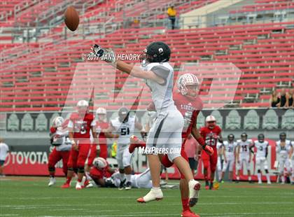 Thumbnail 1 in Alta vs. Liberty (Polynesian Football Classic) photogallery.