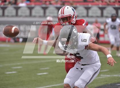 Thumbnail 2 in Alta vs. Liberty (Polynesian Football Classic) photogallery.