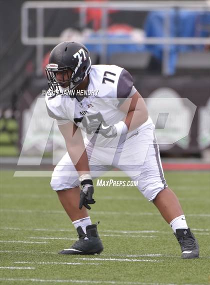 Thumbnail 3 in Alta vs. Liberty (Polynesian Football Classic) photogallery.