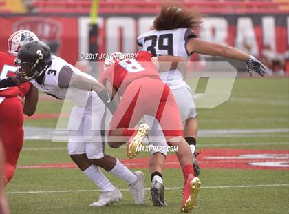 Thumbnail 1 in Alta vs. Liberty (Polynesian Football Classic) photogallery.