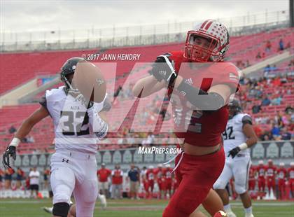 Thumbnail 3 in Alta vs. Liberty (Polynesian Football Classic) photogallery.