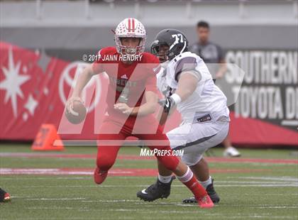 Thumbnail 2 in Alta vs. Liberty (Polynesian Football Classic) photogallery.