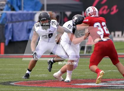 Thumbnail 2 in Alta vs. Liberty (Polynesian Football Classic) photogallery.