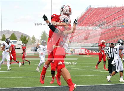 Thumbnail 3 in Alta vs. Liberty (Polynesian Football Classic) photogallery.
