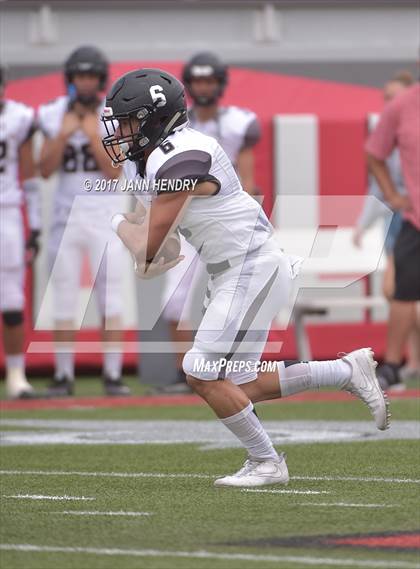 Thumbnail 1 in Alta vs. Liberty (Polynesian Football Classic) photogallery.