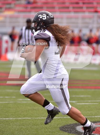 Thumbnail 2 in Alta vs. Liberty (Polynesian Football Classic) photogallery.