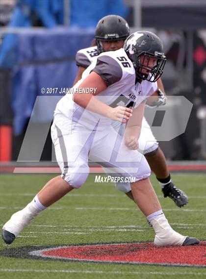 Thumbnail 1 in Alta vs. Liberty (Polynesian Football Classic) photogallery.