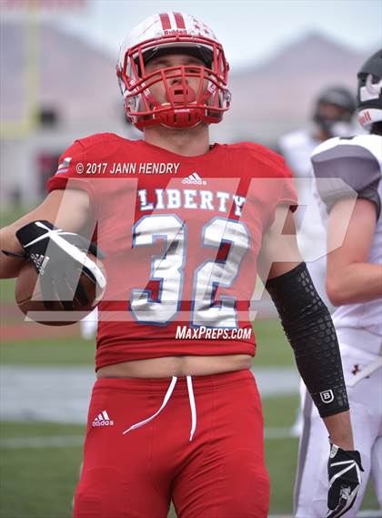 Thumbnail 3 in Alta vs. Liberty (Polynesian Football Classic) photogallery.
