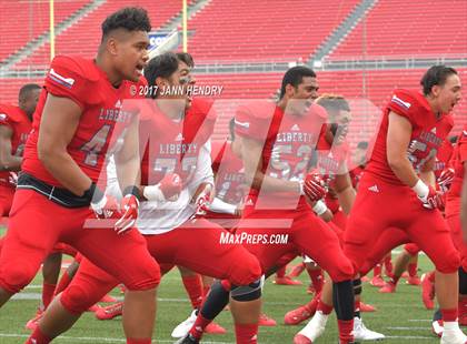 Thumbnail 2 in Alta vs. Liberty (Polynesian Football Classic) photogallery.