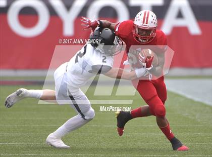 Thumbnail 2 in Alta vs. Liberty (Polynesian Football Classic) photogallery.