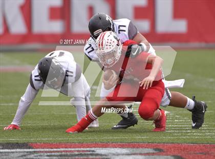 Thumbnail 1 in Alta vs. Liberty (Polynesian Football Classic) photogallery.