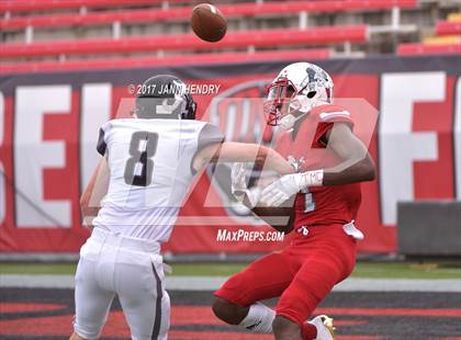 Thumbnail 1 in Alta vs. Liberty (Polynesian Football Classic) photogallery.