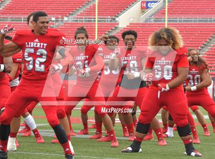 Thumbnail 1 in Alta vs. Liberty (Polynesian Football Classic) photogallery.