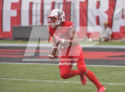 Thumbnail 1 in Alta vs. Liberty (Polynesian Football Classic) photogallery.