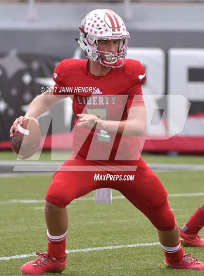Thumbnail 3 in Alta vs. Liberty (Polynesian Football Classic) photogallery.