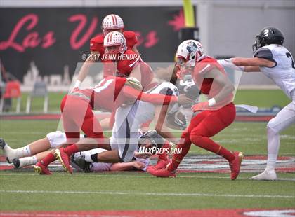 Thumbnail 1 in Alta vs. Liberty (Polynesian Football Classic) photogallery.