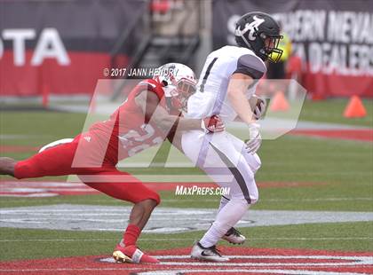 Thumbnail 1 in Alta vs. Liberty (Polynesian Football Classic) photogallery.