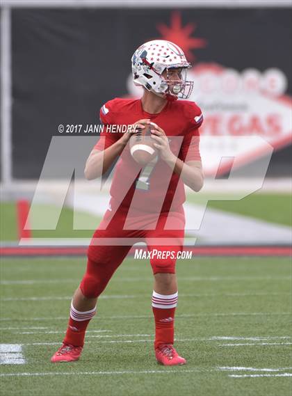 Thumbnail 1 in Alta vs. Liberty (Polynesian Football Classic) photogallery.
