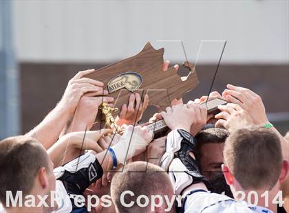Thumbnail 1 in Hingham vs Medfield (MIAA Division 2 Final) photogallery.