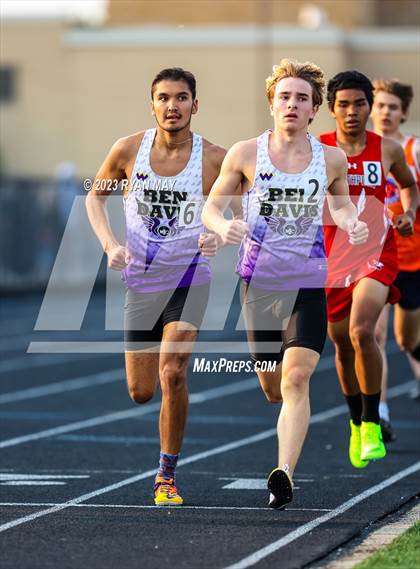 Thumbnail 2 in IHSAA Sectionals photogallery.