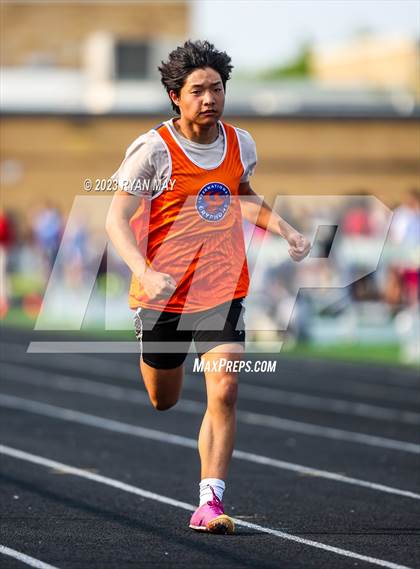 Thumbnail 3 in IHSAA Sectionals photogallery.