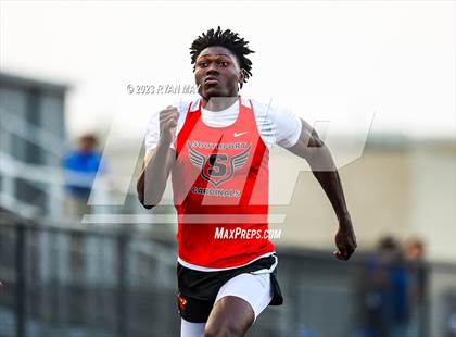 Thumbnail 3 in IHSAA Sectionals photogallery.