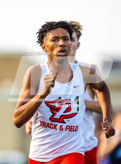 Thumbnail 3 in IHSAA Sectionals photogallery.