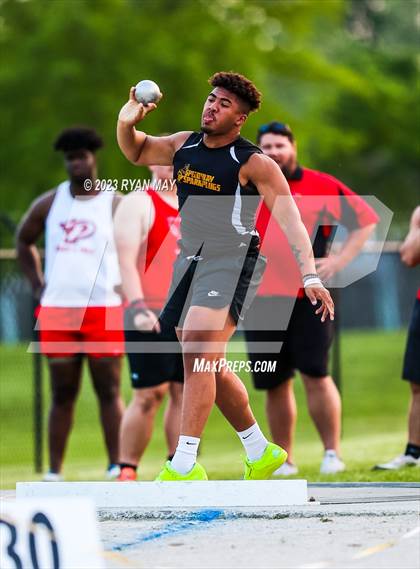 Thumbnail 3 in IHSAA Sectionals photogallery.