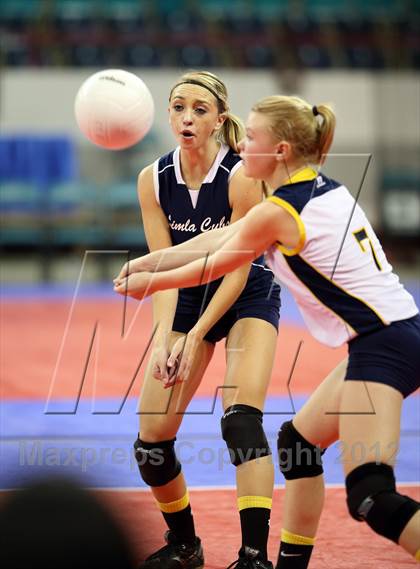 Thumbnail 2 in Lutheran vs. Simla (CHSAA 2A Final) photogallery.