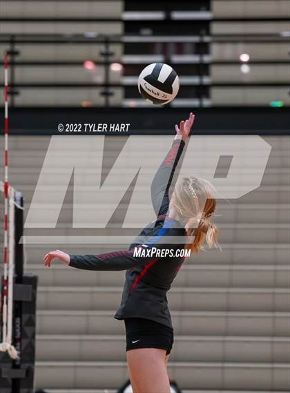 Thumbnail 2 in Plainfield @ Avon photogallery.