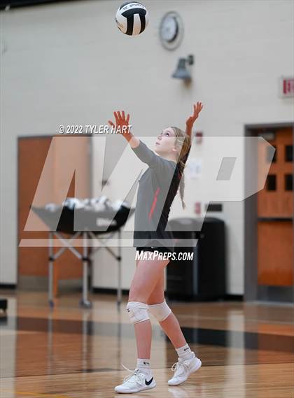 Thumbnail 1 in Plainfield @ Avon photogallery.
