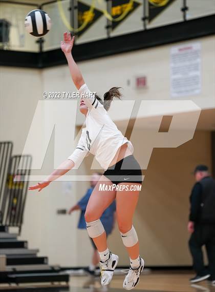 Thumbnail 1 in Plainfield @ Avon photogallery.