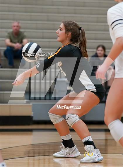 Thumbnail 2 in Plainfield @ Avon photogallery.