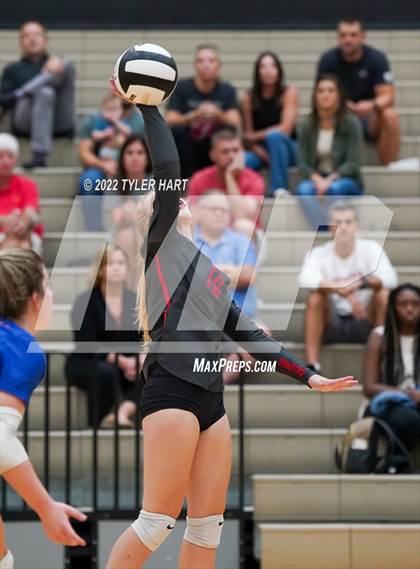 Thumbnail 2 in Plainfield @ Avon photogallery.