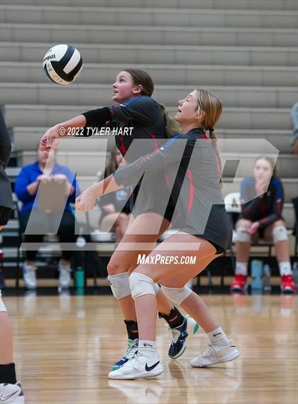 Thumbnail 1 in Plainfield @ Avon photogallery.