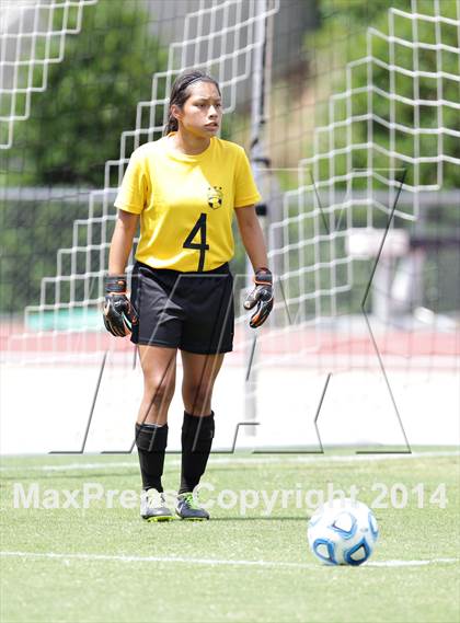 Thumbnail 1 in Chapel Hill vs. Weddington (NCHSAA 3A Final) photogallery.